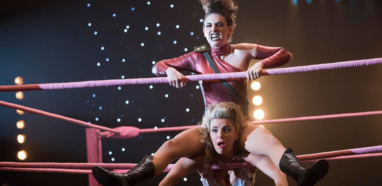 Heute.at - Netflix wrestelt wieder: Erster Trailer für Glow 2