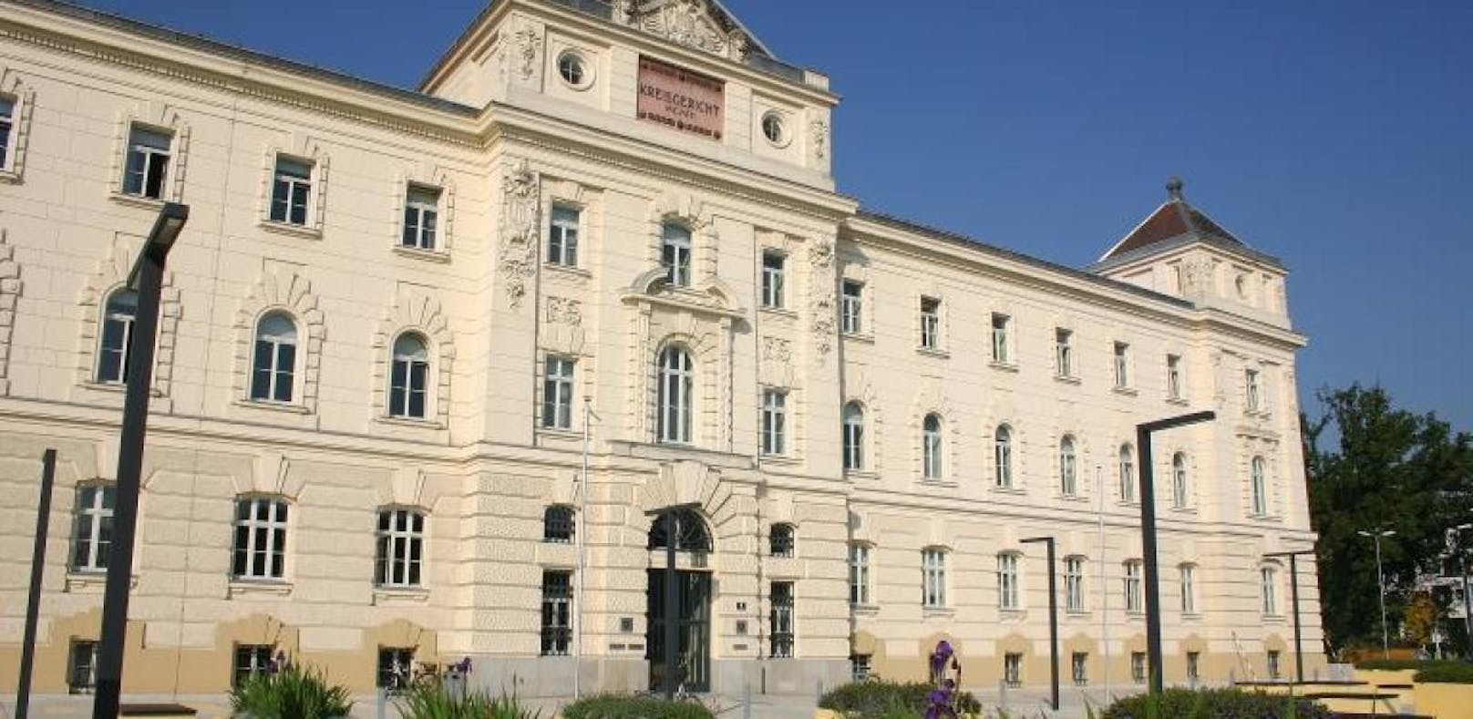 Staatsanwalt in St. Pölten führt den Akt über Tulln.
