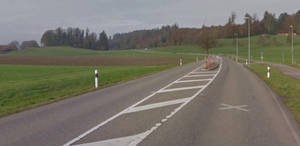 Auf der 80er-Strecke zwischen Wagen und Jona im Kanton St. Gallen überholte der Mann seine Kollegen.