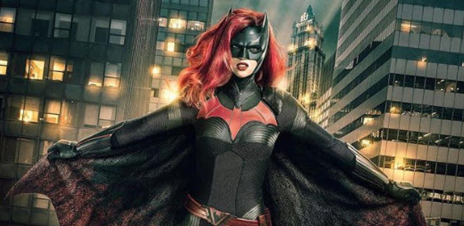 Batwoman enthüllt! Ruby Rose wird zur Superheldin