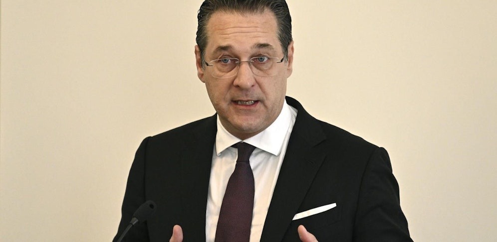 Vizekanzler Heinz-Christian Strache (FPÖ) auf Besuch im "Bildungszentrum der Sicherheitsexekutive Wien".