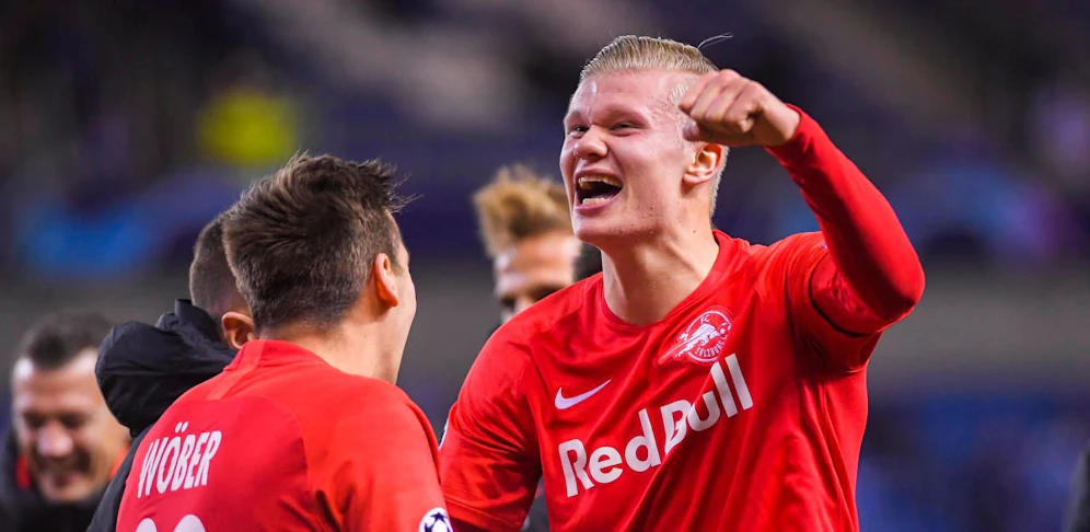 Erling Haaland beim Jubel über den 4:1-Sieg in Genk.