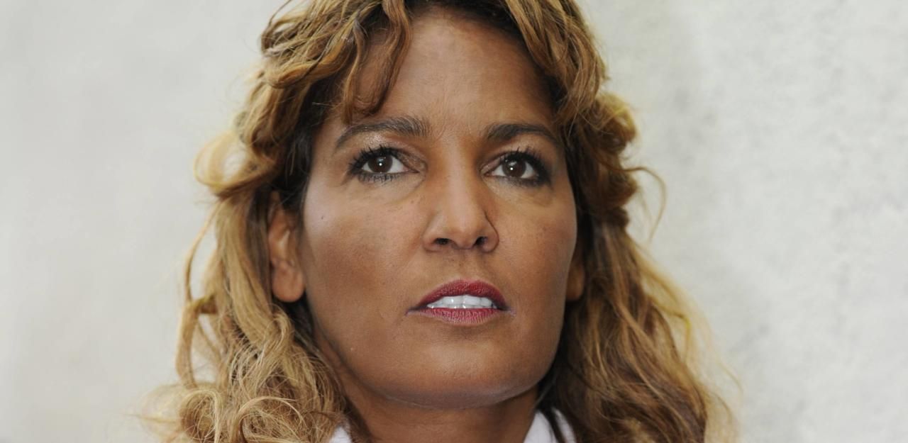 Heute.at - Brauche auch Geld: Naddel verkauft ihre Möbel