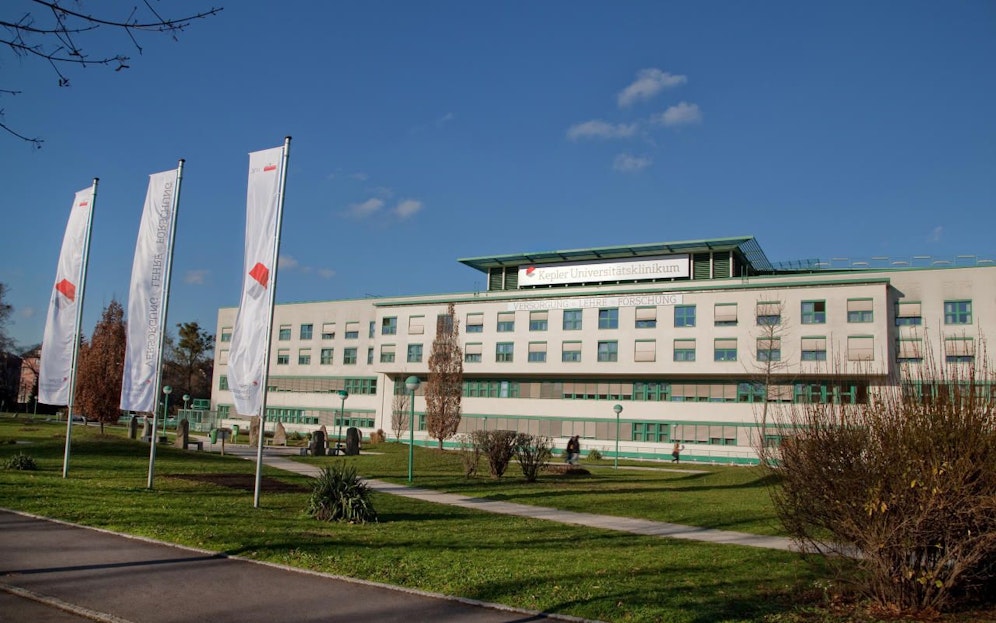 Auch aus dem Spital wollte der 32-Jährige flüchten.