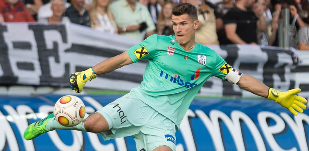 Pervan wechselt in die deutsche Bundesliga.