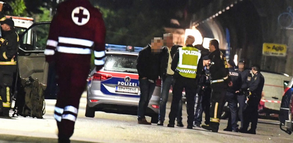 Großeinsatz in der Veranstaltungshalle Saggen in Innsbruck am 13. Juli 2019