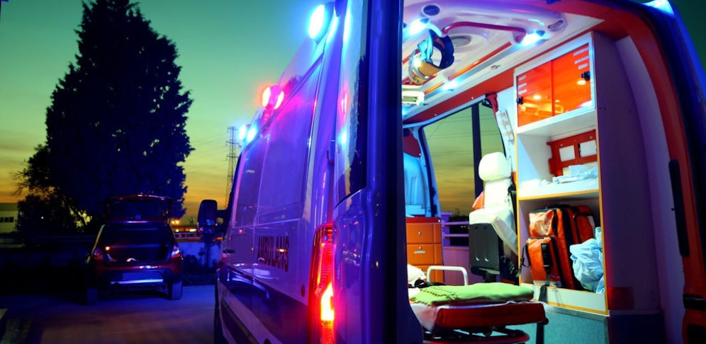 Wieder musste die Rettung zu einem Brauchtum ausrücken. (Symbolfoto)