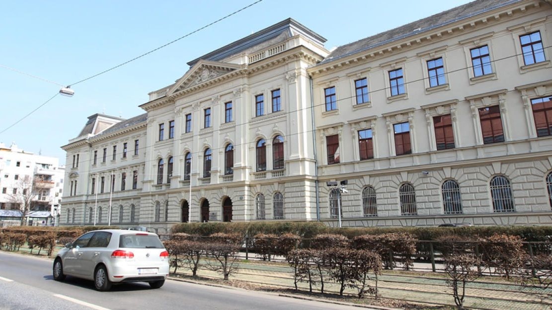 Heute.at - Serien-Dieb jammert: Polizei nimmt Geld dauernd weg