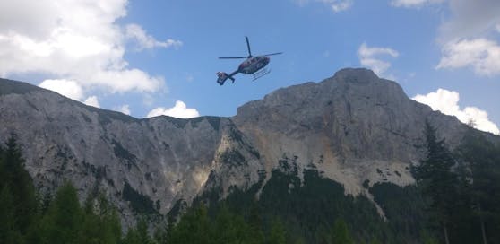 Der Mann wurde vom Polizei-Hubschrauber vom Berg geholt.