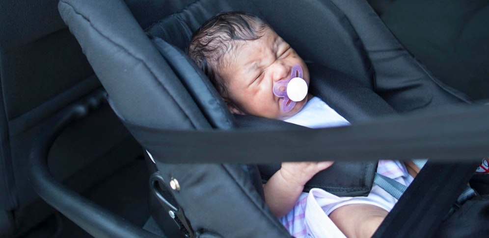 (Symbolfoto): Ein vier Wochen altes Mädchen wurde in Villach (Kärnten) versehentlich im Auto versperrt