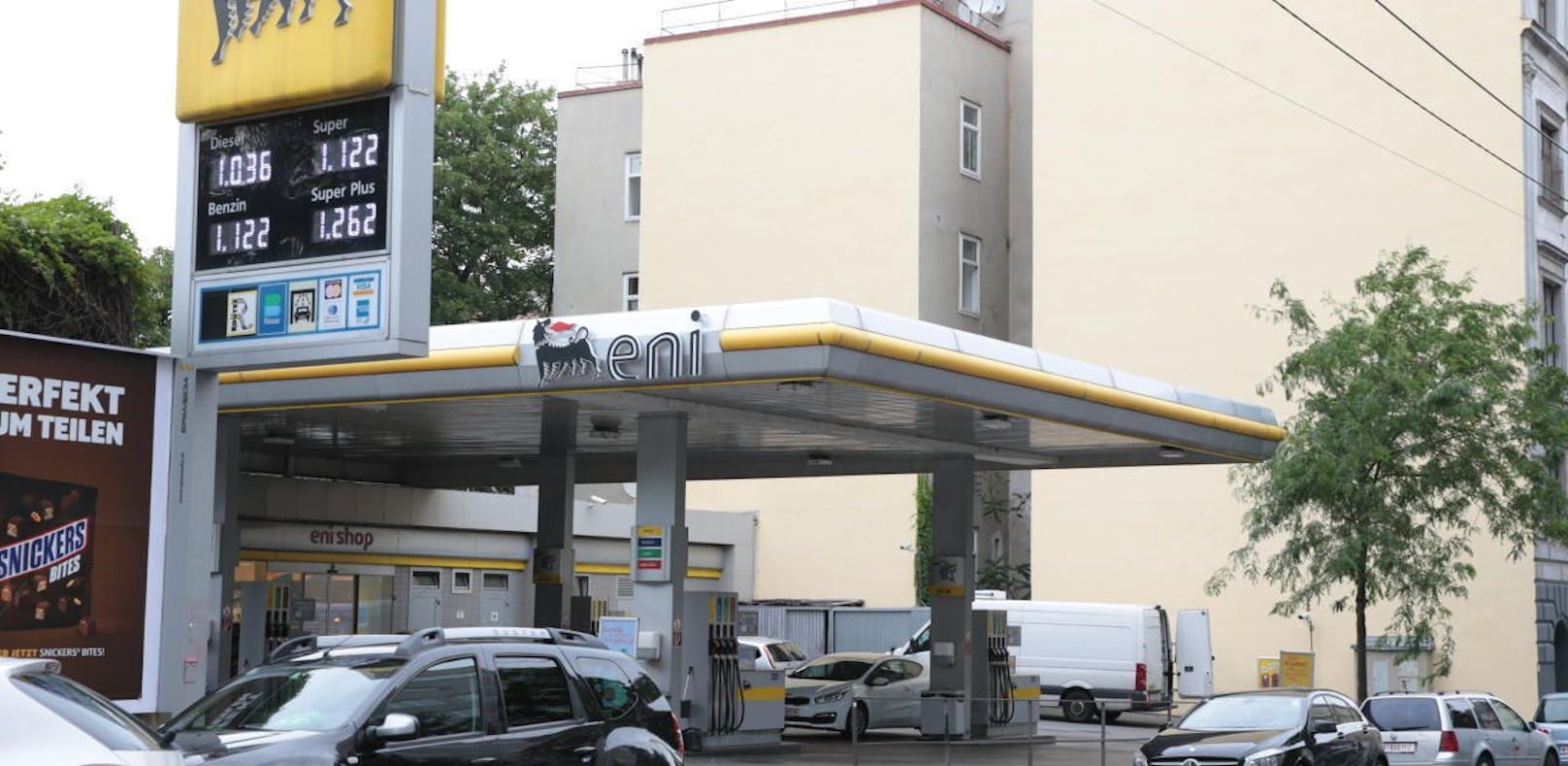 Diese Tankstelle in Wien-Landstraße wurde überfallen.