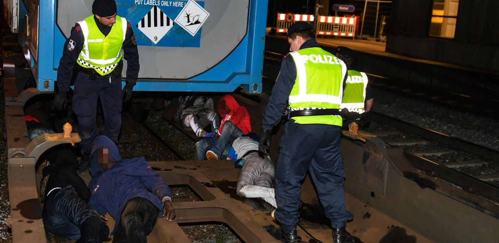 Fünfjähriger unter Zug Richtung Österreich gefunden