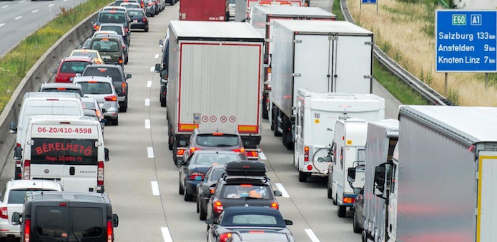 Die A1 bei Traun: Hier ist der Verkehr in OÖ am schlimmsten. 