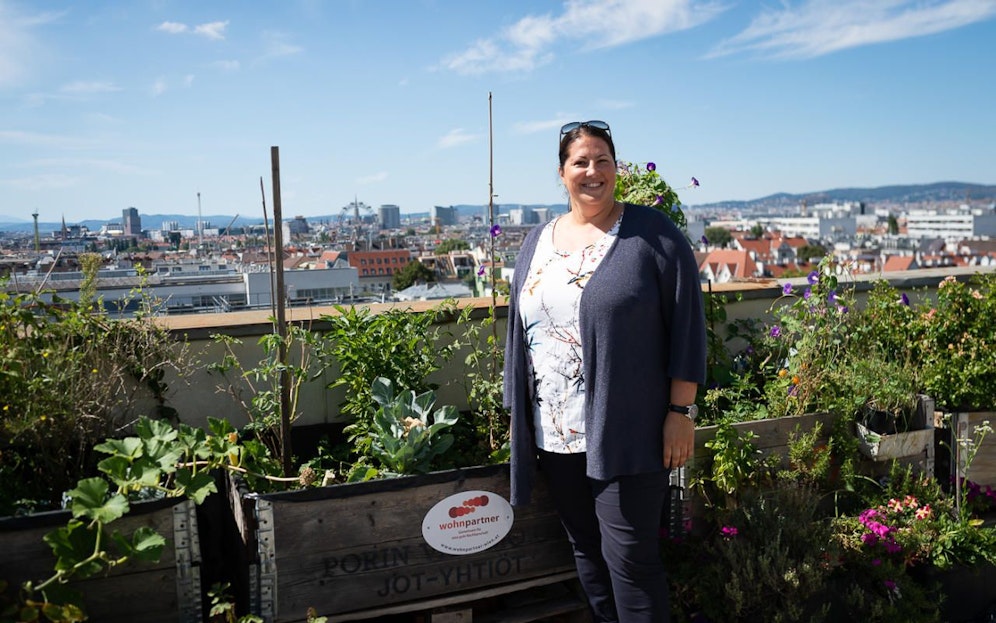 Start für Wiens blühendesten Fotowettbewerb: Wohnbaustadträtin Kathrin Gaal (SPÖ) sucht die schönsten Balkone, Terrassen und Blumenkisterl der Stadt. 
