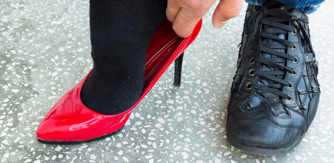 Heute.at - Tiefe Stimme & High Heels vereiteln Gefängnis-Flucht