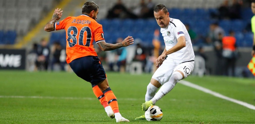 Junior Caicara gegen Michael Liendl