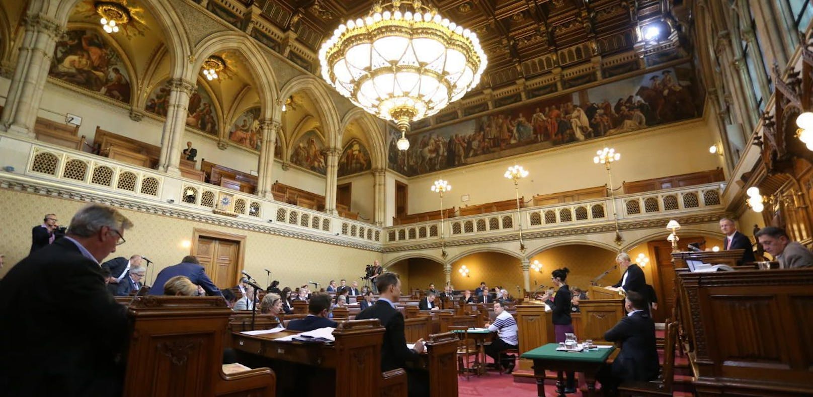 Im Landtag ist heute die Neuverschuldung der Stadt Wien Thema.