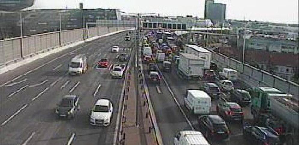 Donnerstagfrüh ging auf der Südosttangente nichts mehr