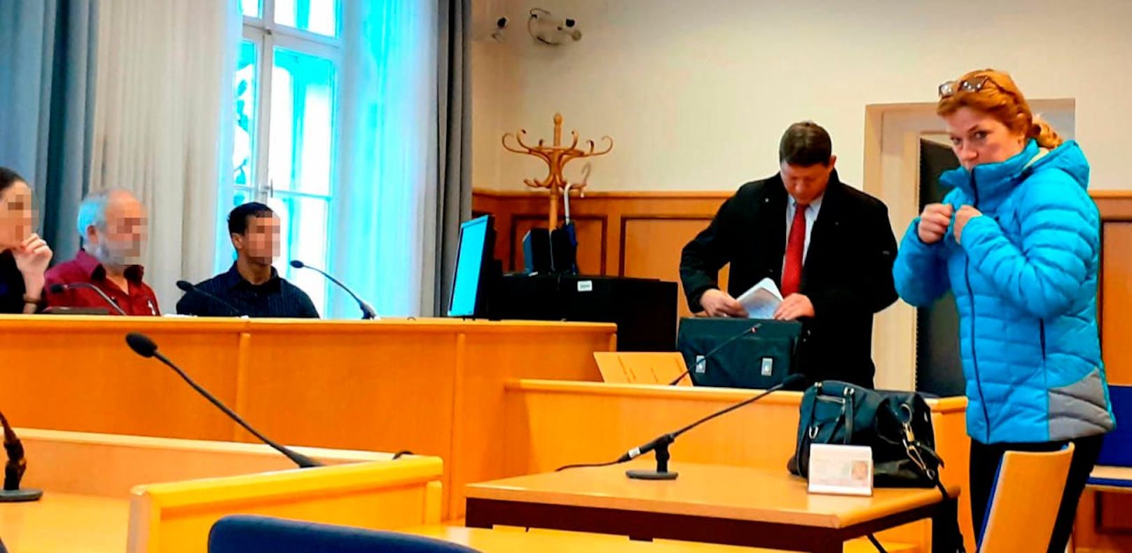 E. Kaufmann-Bruckberger am ersten Prozesstag