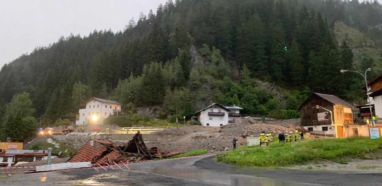 Heute.at - Unwetter verursacht Murenabgang in Strengen