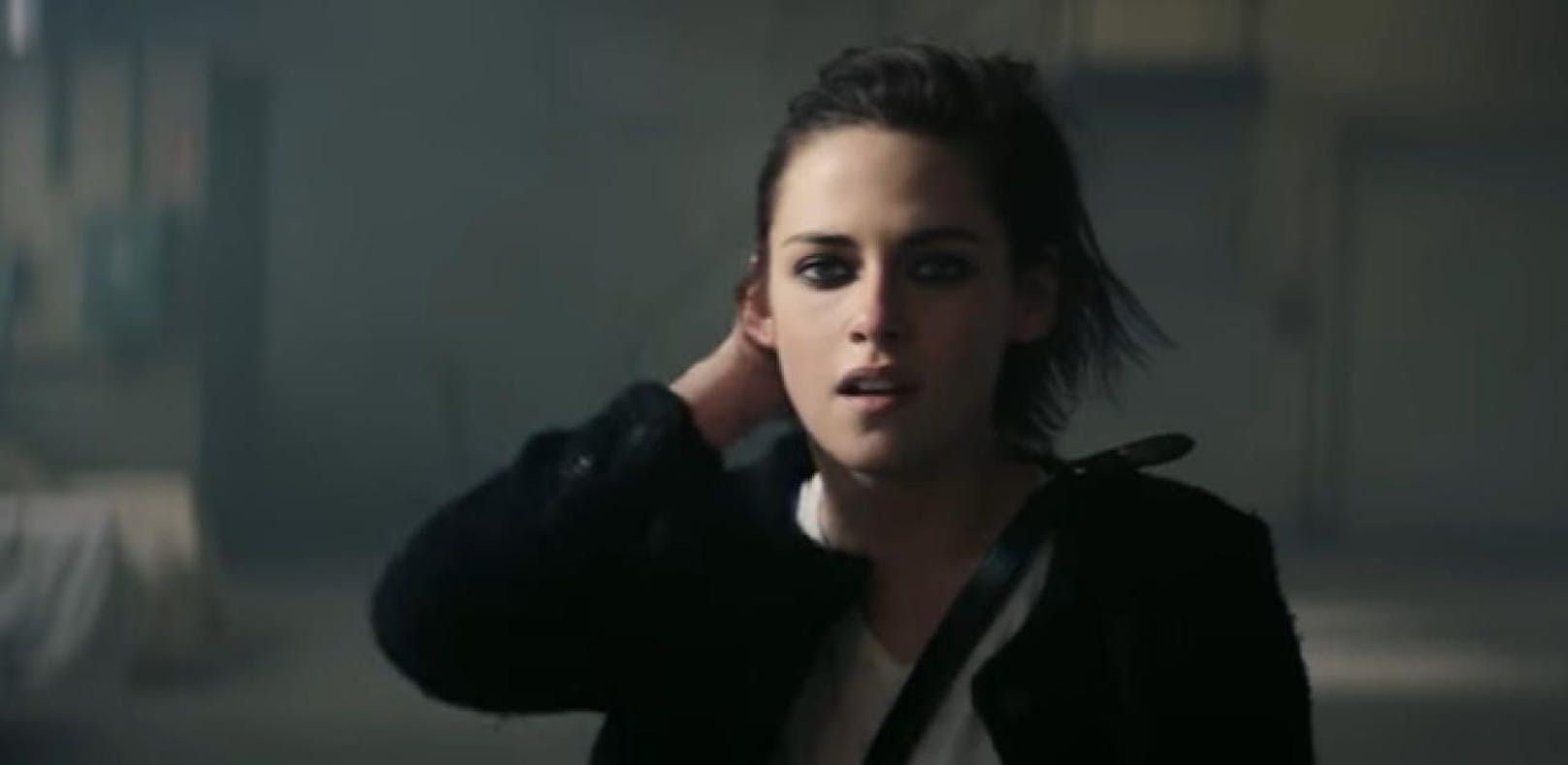 Kristen Stewart flippt in Chanel-Werbung aus