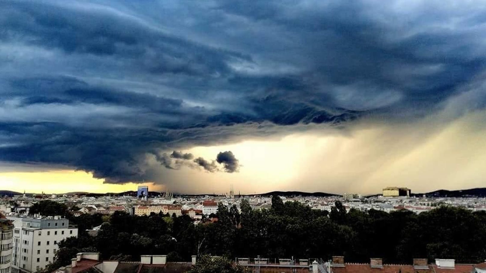 Wetter-Experte sagt jetzt kräftige Gewitter für Wien an