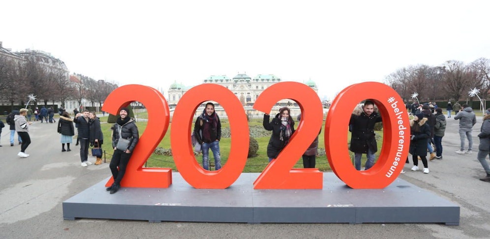 Belvedere: Bis 7.Jänner gibt es vor dem Wiener Belvedere auch einen neuen Selfie-Hotspot.