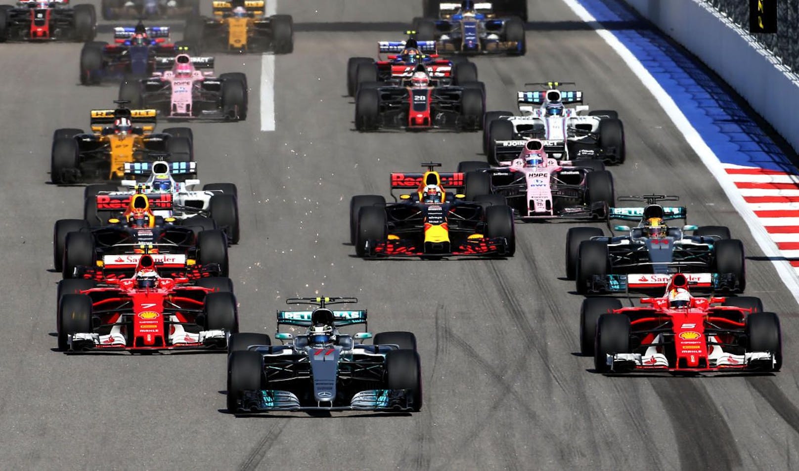 Formel 1: Bottas weist Vettel in die Schranken