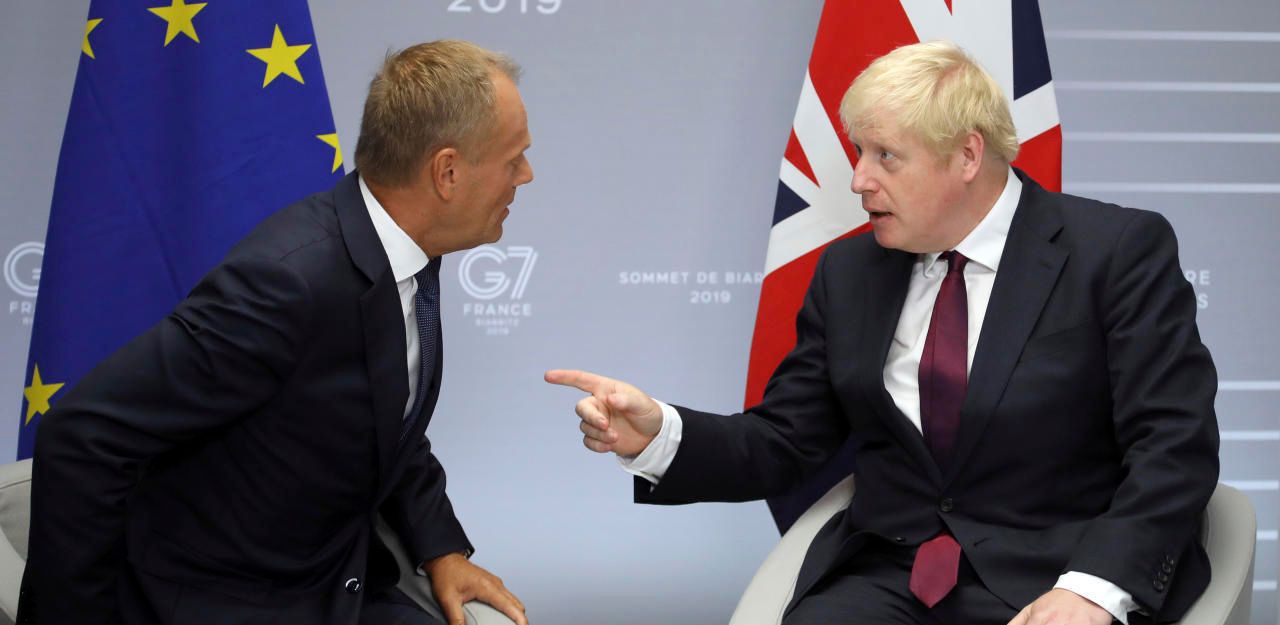 Heute.at - Kein dummes Spiel - Tusk attackiert Johnson