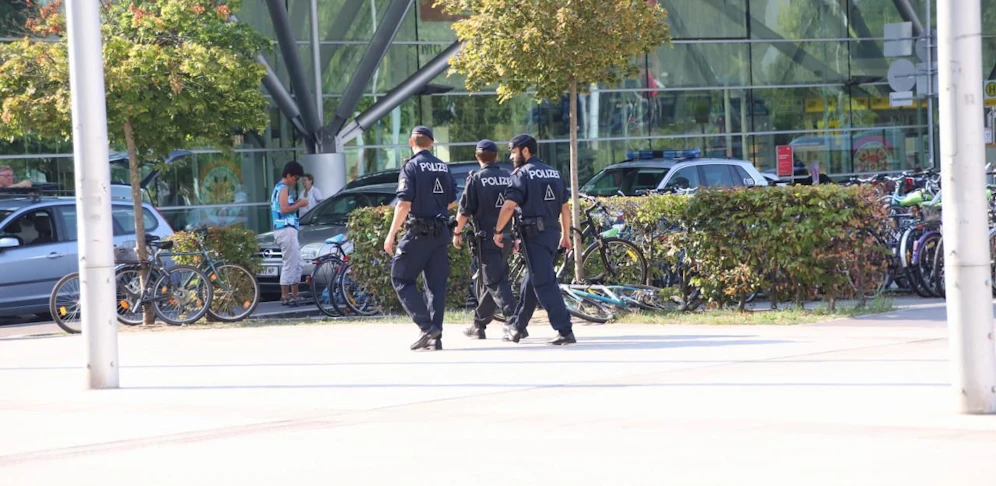 Die Polizei stellte den Ladendieb am Hauptbahnhof.
