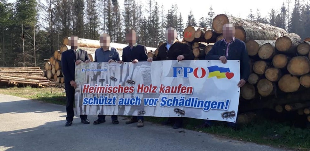 Dieses Plakat sorgt für Aufregung.