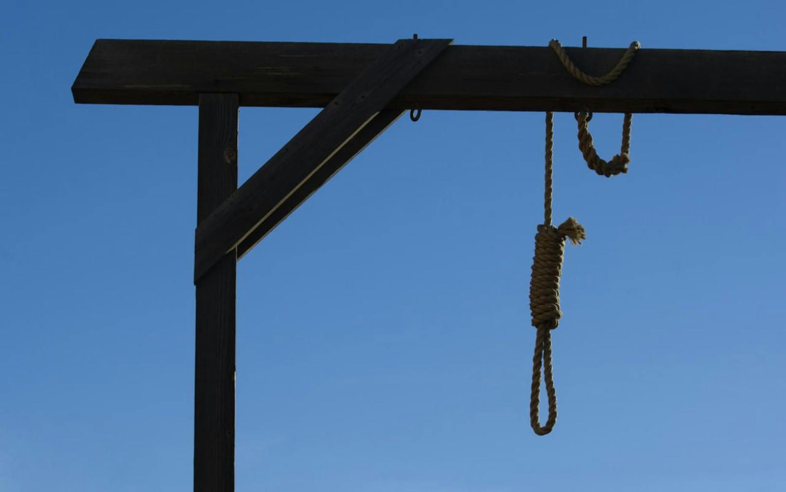 Mädchen vergewaltigt und ermordet: Täter gehängt