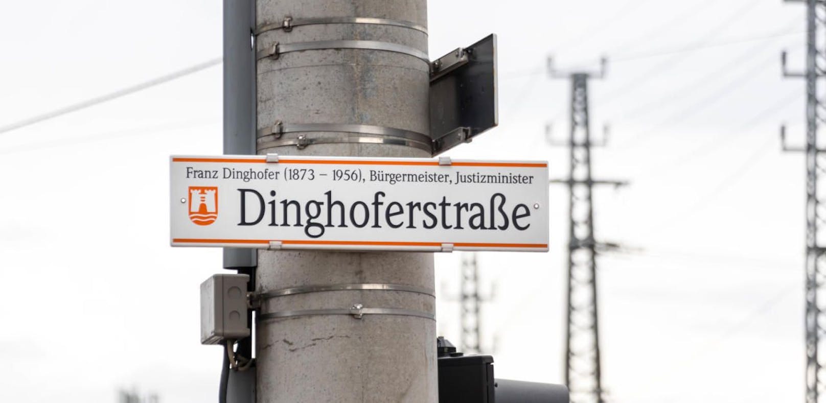 Nachdem bekannt wurde, dass Franz Dinghofer NSDAP-Mitglied war, wird diskutiert, ob die Straße umbenannt werden soll.