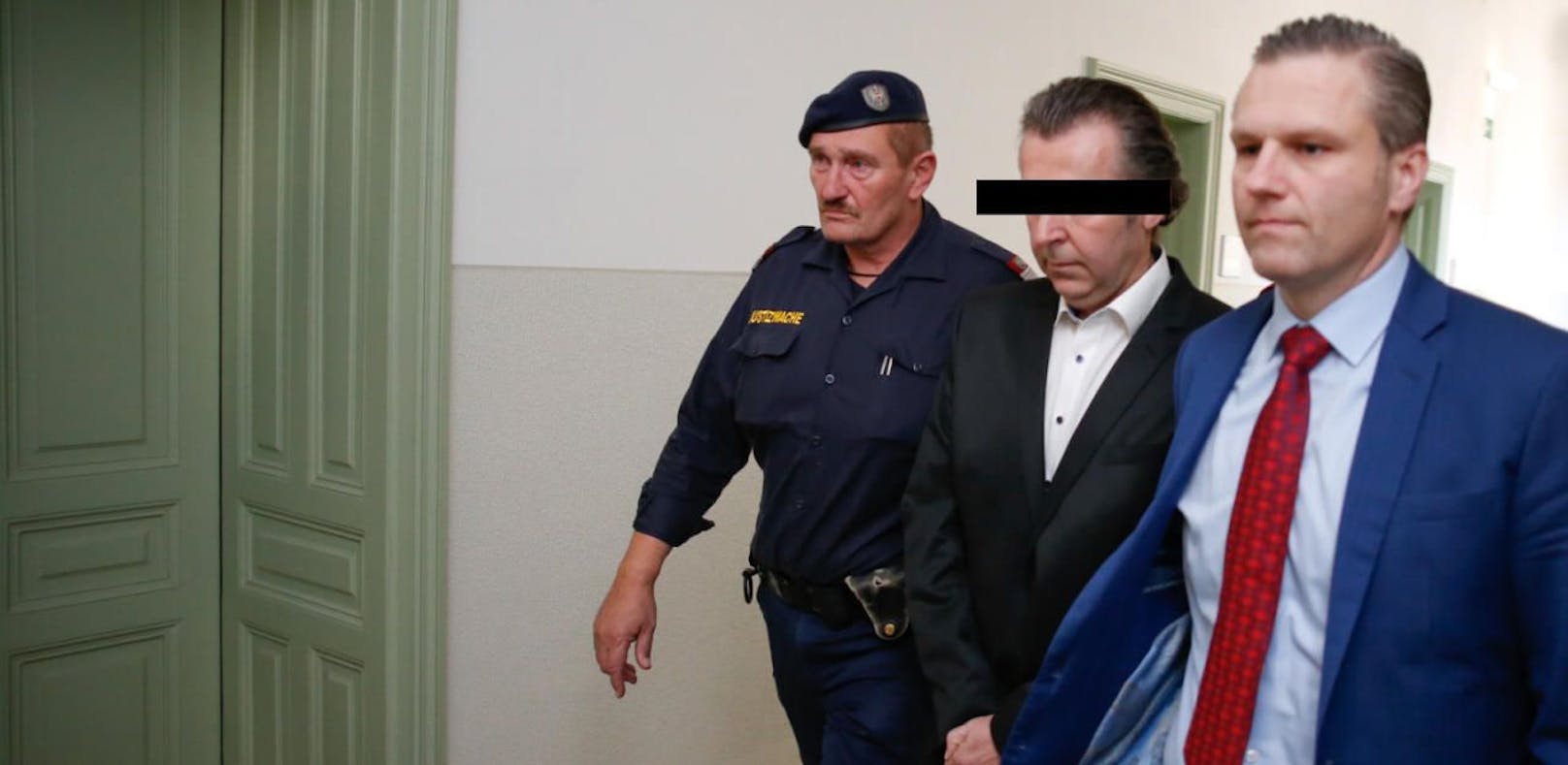 Dorfmeister-Ex vor Gericht: 4,5 Jahre Haft