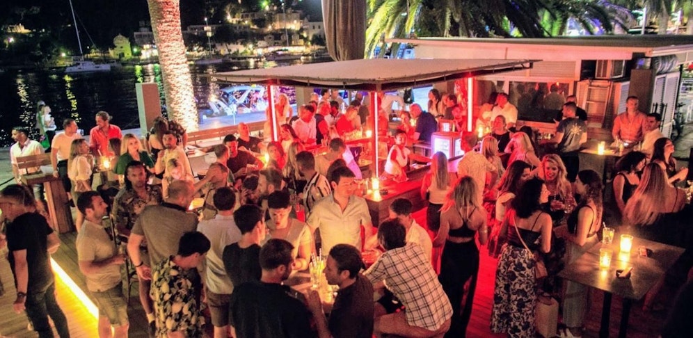 Gegen 3 Uhr wollte die Gruppe in die Stranddiscothek "Carpe Diem Beach". Dort kam es zum Angriff.