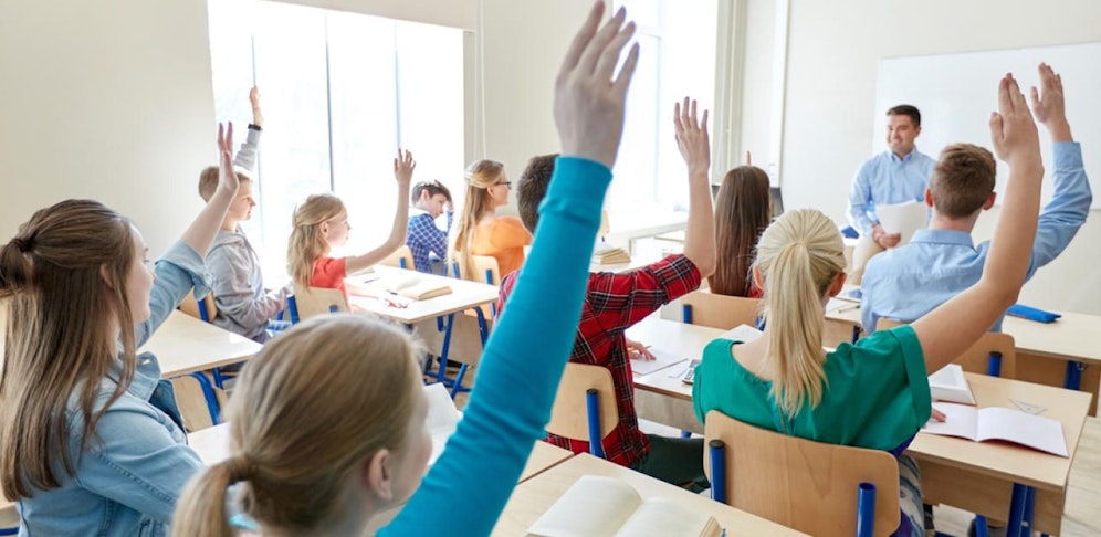 Wer zeigt jetzt noch für die Bildungsreform auf?