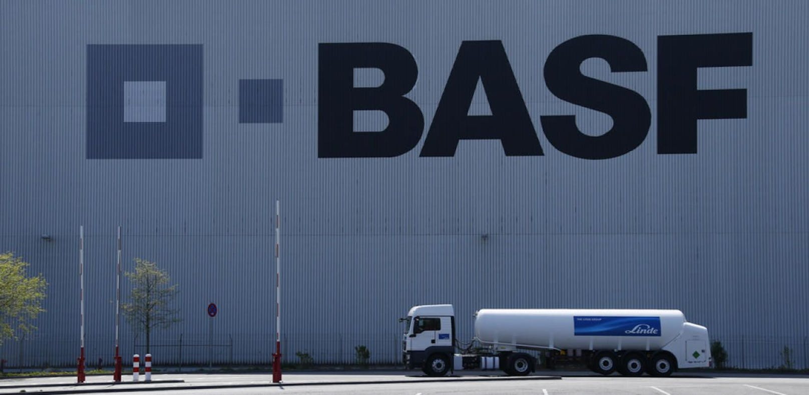 (Symbolbild) Der Chemiekonzern BASF muss zusammen mit Bayer 245 Millionen Schadenersatz zahlen.