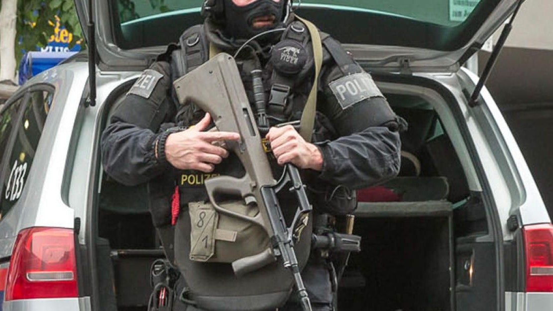 Heute.at - Kokain und Heroin – Cobra hebt Drogen-Quartett aus