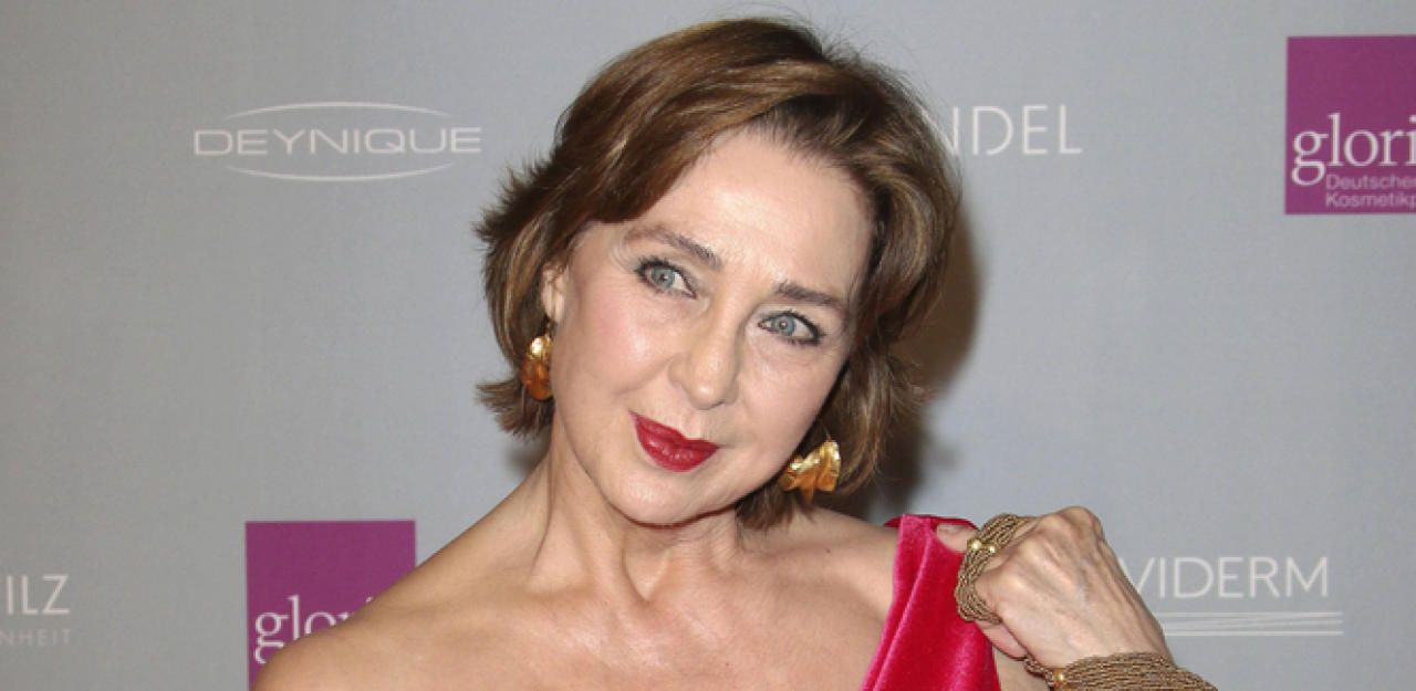 Heute.at - Christine Kaufmann: Beerdigung in Paris