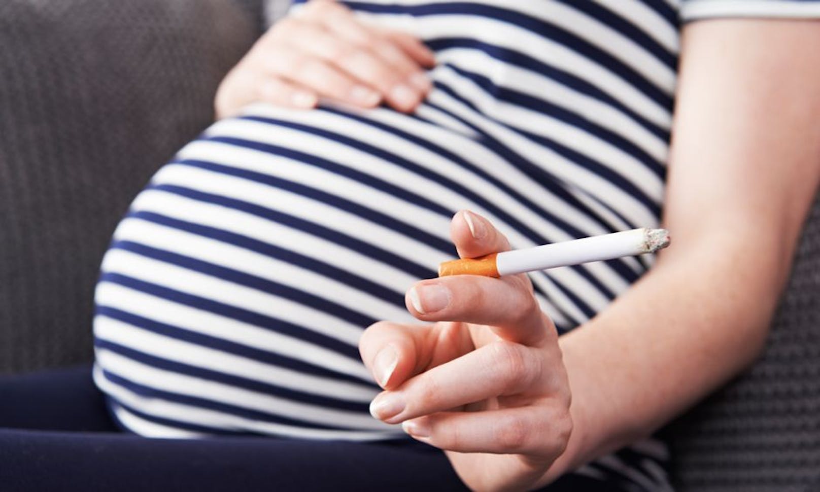 Die Wiener Studie zu Konsum von Zigaretten und Alkohol während der Schwangerschaft und Stillzeit sorgt für Aufregung.