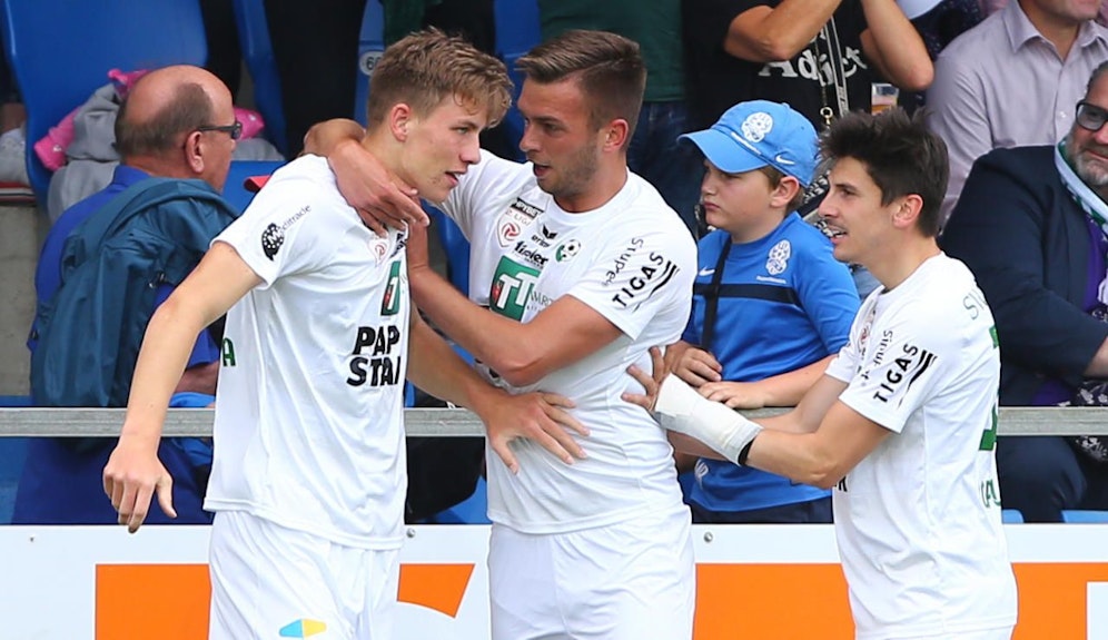 Wattens jubelt über den Bundesliga-Aufstieg.