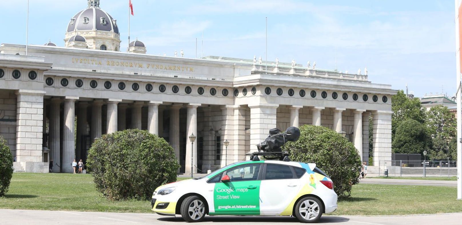 Google Street View Car Wien