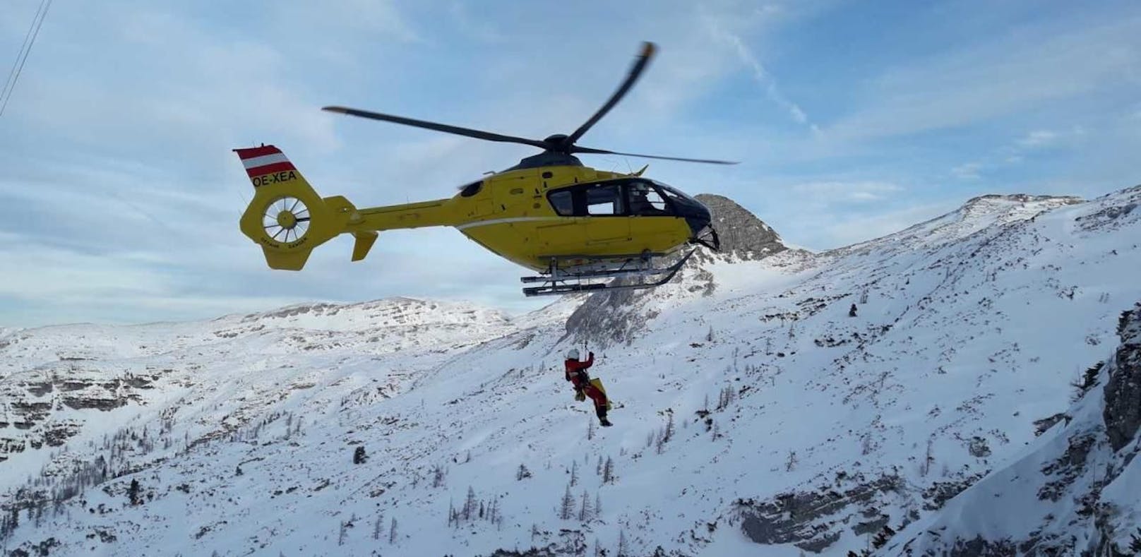 Skifahrerin überlebte 80-Meter-Sturz