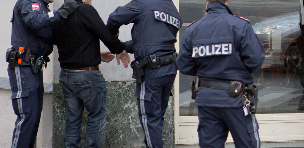Die Polizei konnte ein jugendliches Raub-Duo ausforschen. (Symbolbild)
