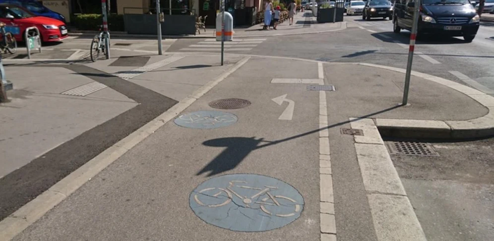 Der Radweg soll um 500 Meter bis zum Getreidemarkt verlängert werden. 