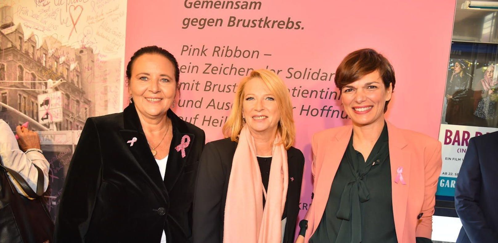 15 Jahre Pink Ribbon: Tränen, Trost & Tradition