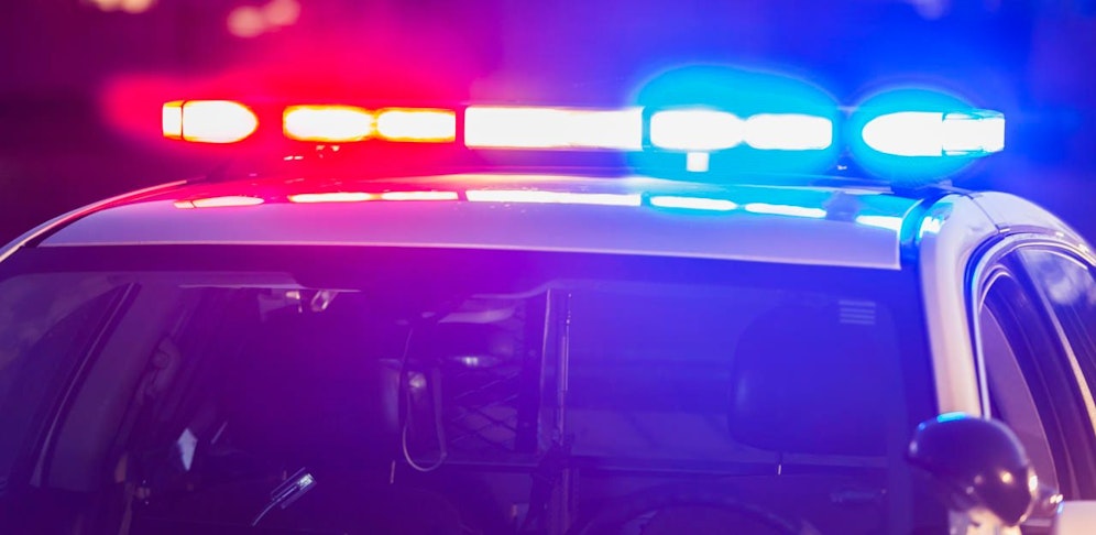 Pkw-Lenker mit blauen und roten Lichtern wurde gestoppt.