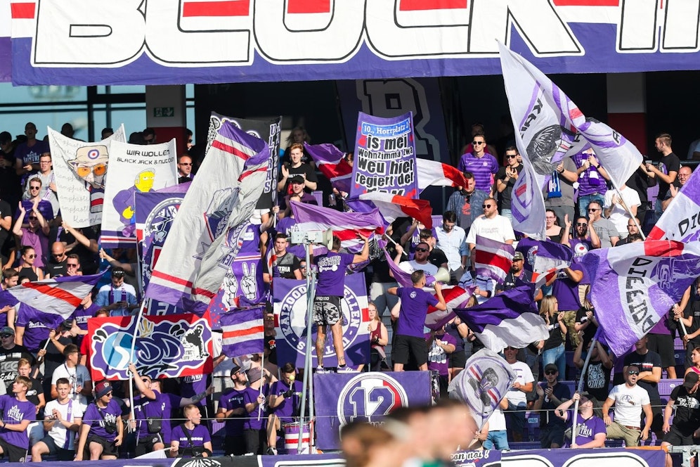 Die Austria-Fans kehrten ins Austria-Stadion zurück. 