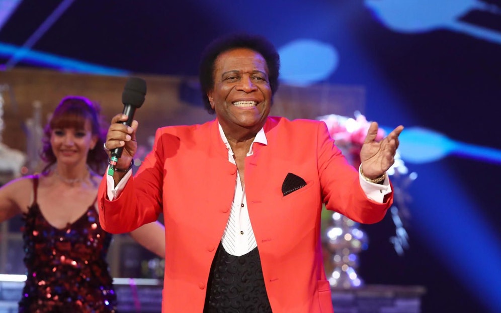 Roberto Blanco beim Auftritt in der ARD-Silvester Show in Graz