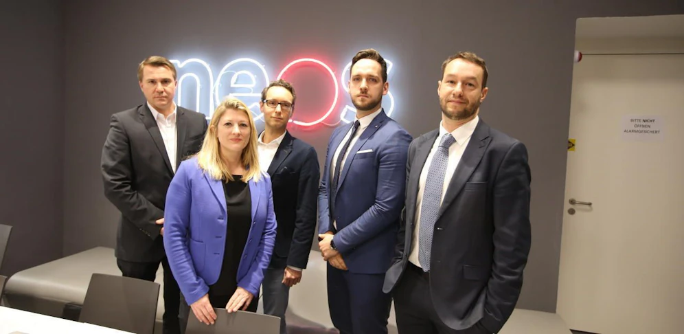 Sven Straßgschwandtner (Bürgerinitiative Berresgasse), Neos-Umweltsprecherin Bettina Emmerling, Alexander Kropf (Bürgerinitiative Siemensäcker), Jurist Piotr Pyka und Rechtsanwalt Wolfram Proksch.